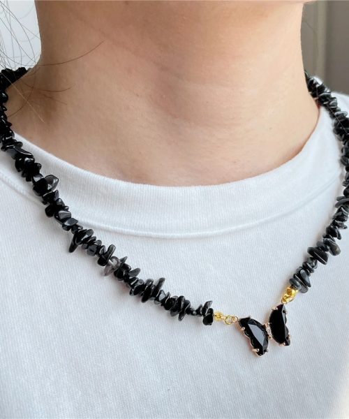 collier de corail papillon 3