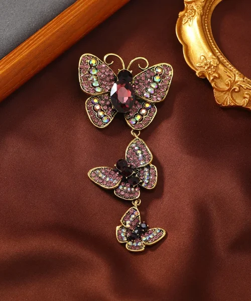 Broche papillon pendante violet, trois papillons en strass suspendus en cascade