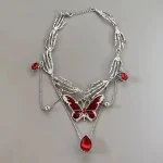 Collier Gothique Papillon Rouge