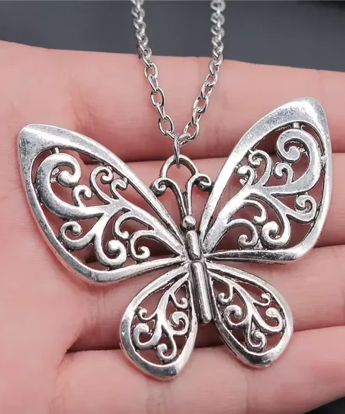 Collier papillon argent antique, grand pendentif métal vieilli ajouré, modèle arabesques-argent