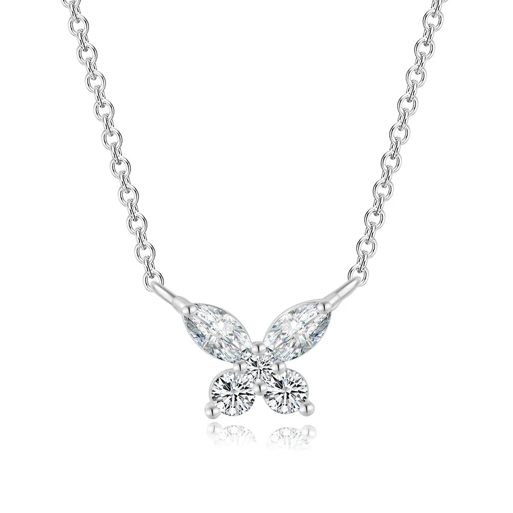 Collier papillon marquise argenté, papillon de quatre zircons sertis à griffes
