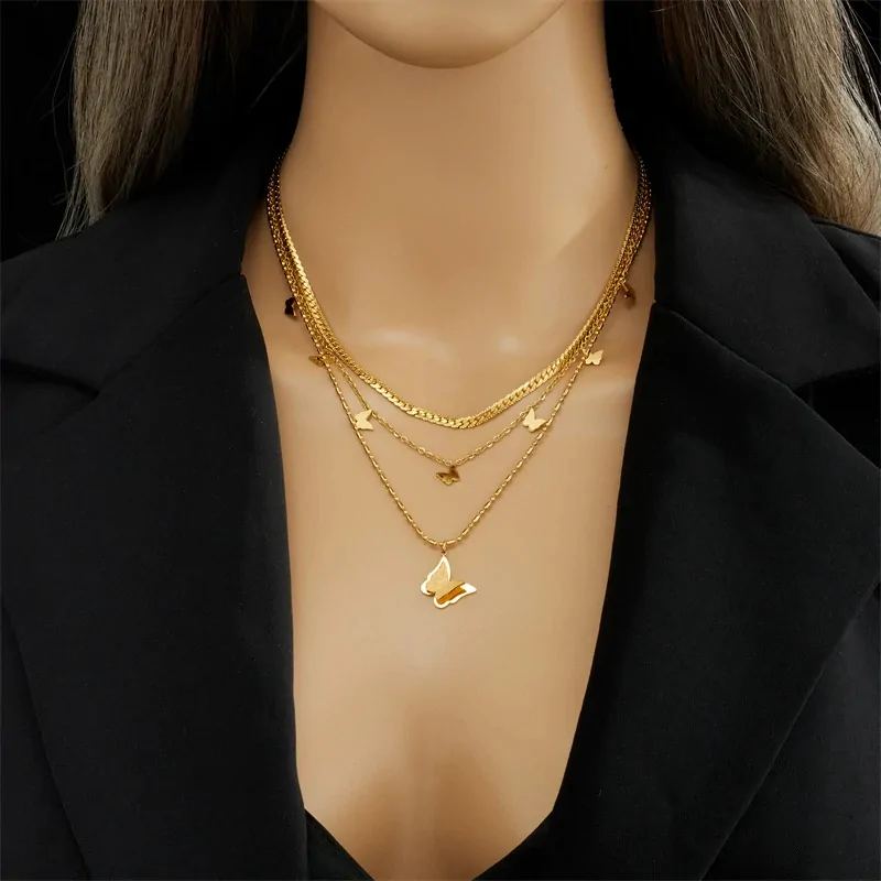 Collier papillon multirang doré en acier inoxydable, trois rangs superposés à papillons