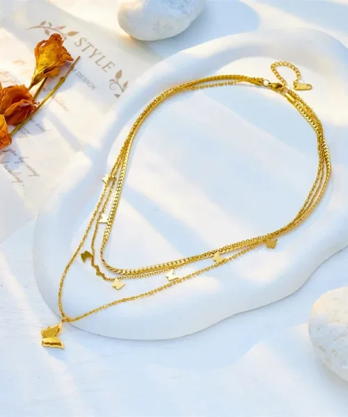 Collier papillon multirang doré en acier inoxydable, trois rangs superposés à papillons