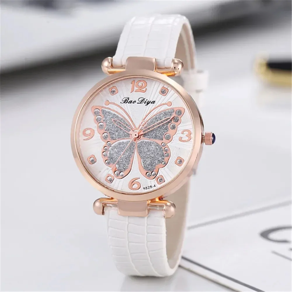 Montre papillon en cuir femme, bracelet blanc et cadran à motif papillon