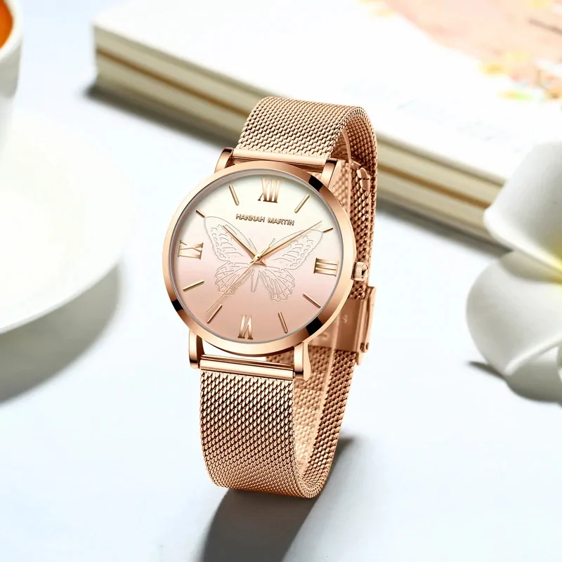 Montre papillon or rose femme, maille milanaise acier et cadran rose-dore à papillon gravé