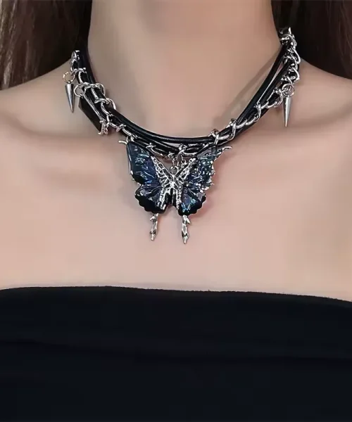 Ras de cou papillon gothique, choker à papillon irisé, pointes et chaîne